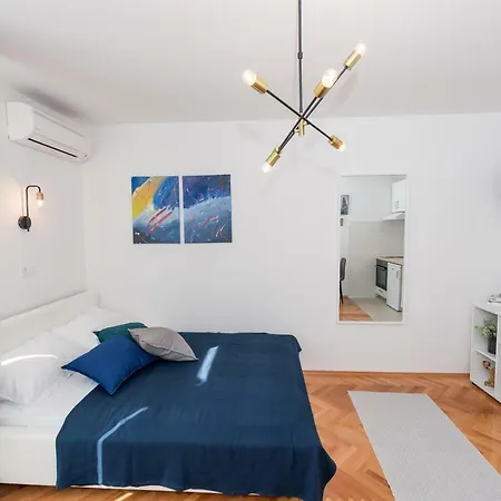 Daire Apartment Var