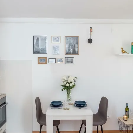 Apartment Var Daire
